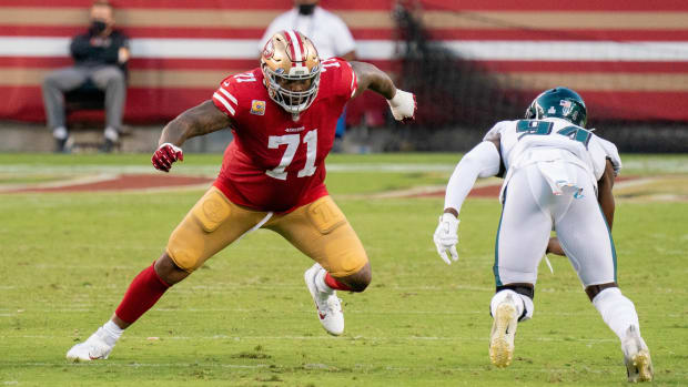 October 4, 2020; Santa Clara, California, USA; San Francisco 49ers offensive tackle Trent Williams (71) during the second quarter against the Philadelphia Eagles at Levi's Stadium. Mandatory Credit: Kyle Terada-USA TODAY Sports